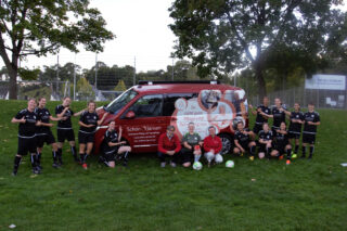 Teamfoto TSG Neu-Isenburg - Schon & jansen Pflegedienste sind 2021 neuer Trikotsponsor der Frauenfußballmannschaft