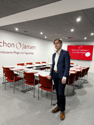 Schulungsraum der Tagespflege-Einrichtung von Schon & Jansen in Neu-Isenburg - Tagungsort der Magistratspressekonferenz